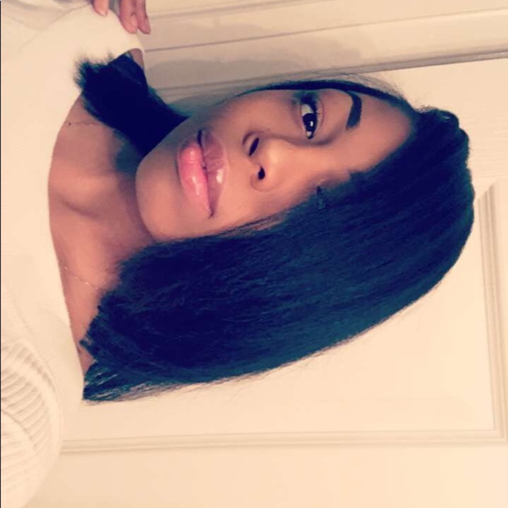 Meet your Posher, Tierah